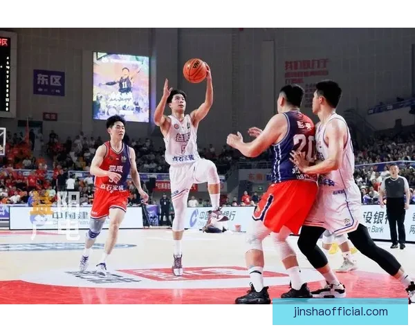 乔治谈近期表现：体能存在不足但会全力以赴拼搏比赛