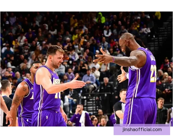 底线不可触碰 追梦发声力挺东契奇保护家人 霍里言论纯属借势炒作